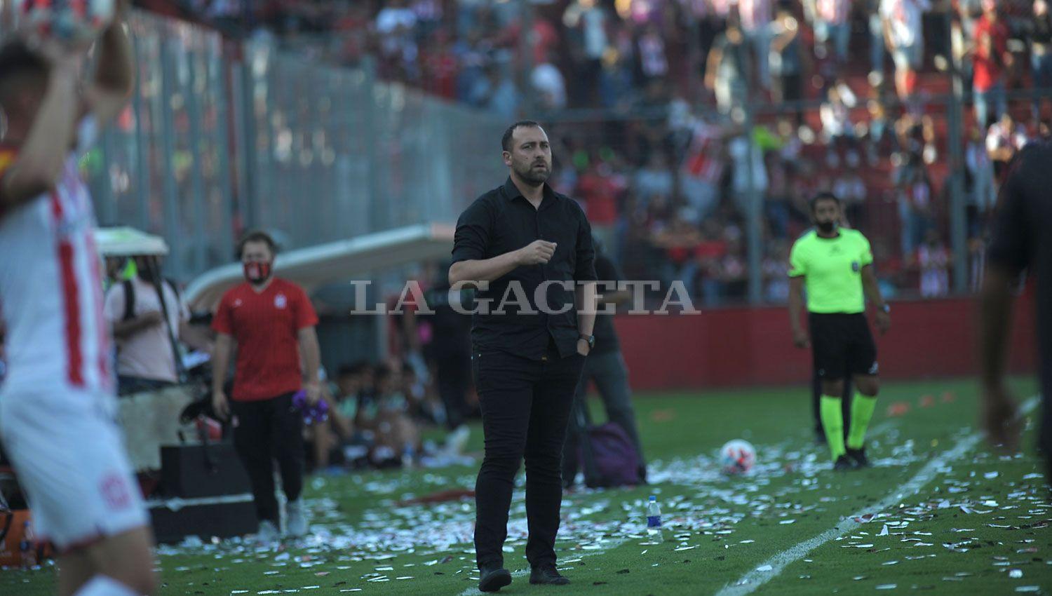 SU SELLO. Pablo De Muner conduce al equipo de San Martín que sigue en la pelea de la zona A.