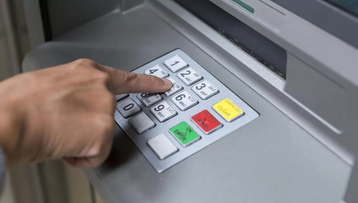 Tucumán: Cuáles son los estatales que pueden pasar desde hoy por el cajero