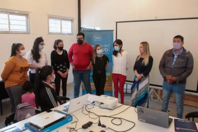 Brindan talleres de inserción laboral gratuitos para jóvenes de toda la provincia