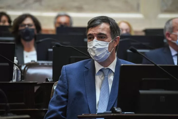 El emotivo aplauso a Esteban Bullrich en la primera sesión presencial del Senado