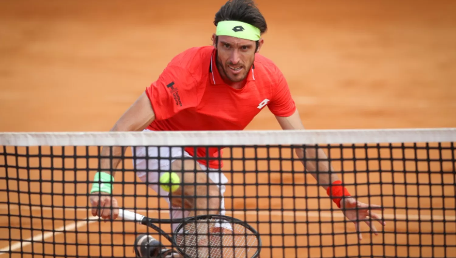 UNO DE LOS ÚLTIMOS. Mayer jugó en Córdoba uno de sus últimos torneos en el circuito profesional.