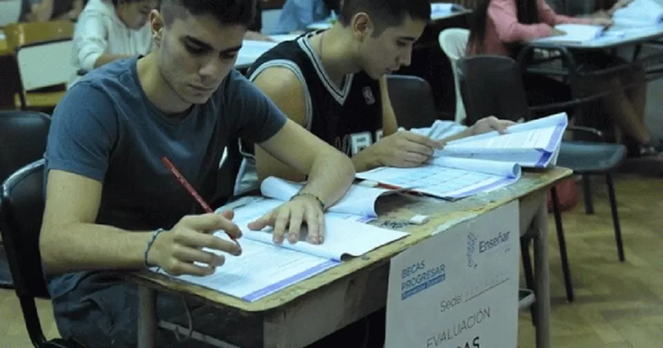 Becas Progresar. Anses