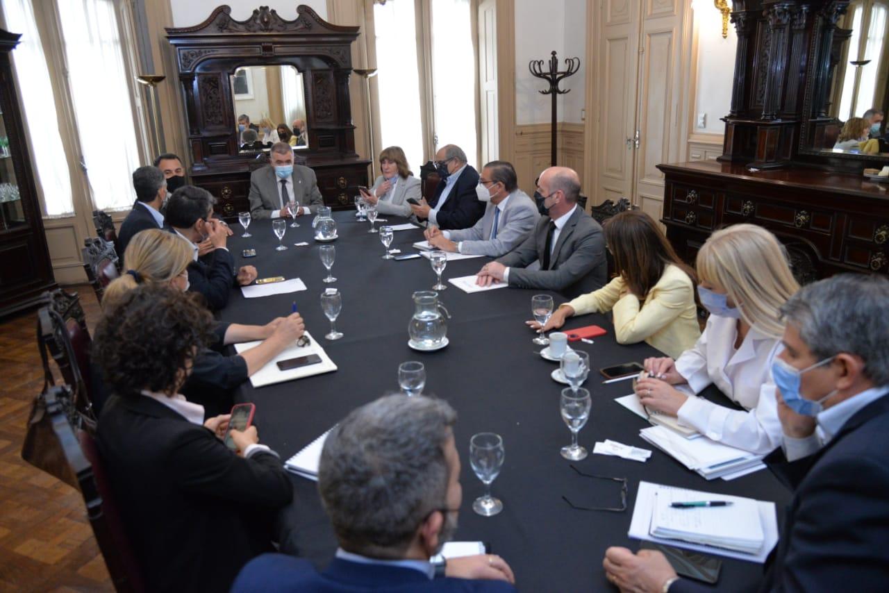 CON LOS MINISTROS. Jaldo encabezó la reunión de gabinete. Foto: Comunicación Pública