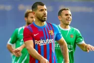 Agüero hizo un gol en un amistoso y debutaría el domingo en el Barcelona