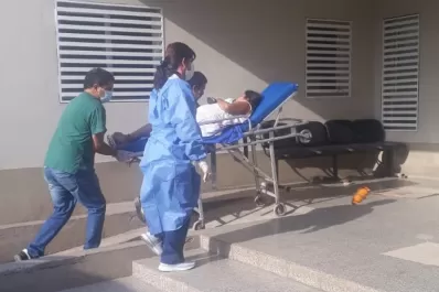 Un policía de Las Talitas asistió a una mujer en trabajo de parto