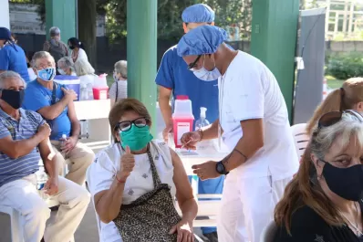 Tucumán, una de las nueve provincias donde aumentaron los casos de covid