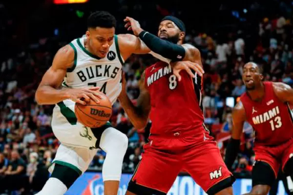 Paliza de Miami Heat a Milwaukee Bucks, los campeones de la NBA