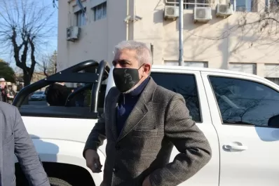 Aníbal Fernández se despachó con una serie de tuits: Río Negro nos importa, y mucho