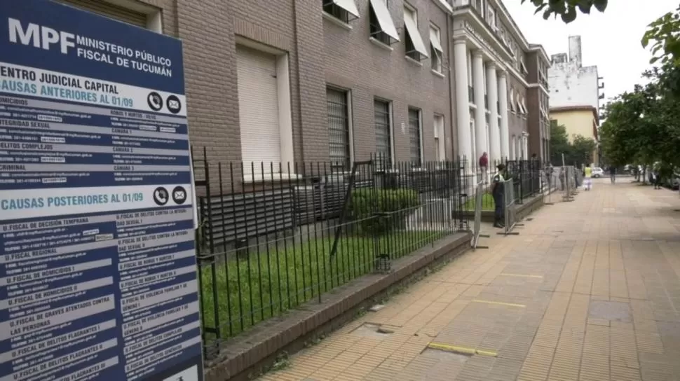 UN CASO POLÉMICO. Después de varios meses de investigación y de controversias, la Justicia decidió sobreseer al imputado de hostigar a la docente.  