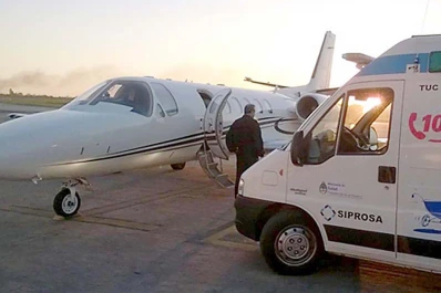 Un cordobés fue trasladado en el avión sanitario por un traumatismo en columna vertebral