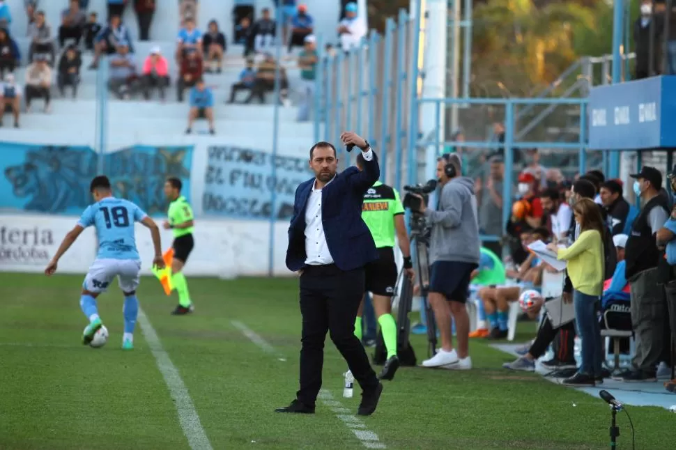 IDEA. “Tratar de hacer las cosas bien y ganar”, es el primer objetivo que persigue hoy De Muner para su equipo. Adrian Roscop 