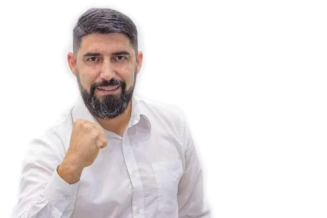 Omar Albornoz, candidato de la oposición al sindicato de Comercio.