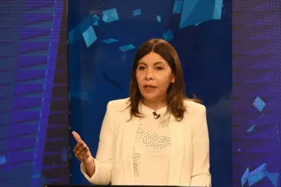 Elecciones 2021: tercer debate, con candidatas a senadoras en segundo término