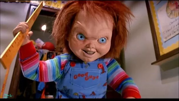 JUGUETE SANGUINARIO. “Chucky” siembra el terror en un pueblo. 