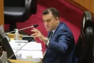 Piedra libre por Bussi; la gente descubrió que es socio del oficialismo gobernante