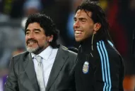 Carlos Tevez recordó a Diego Maradona: te llevo siempre en mi corazón