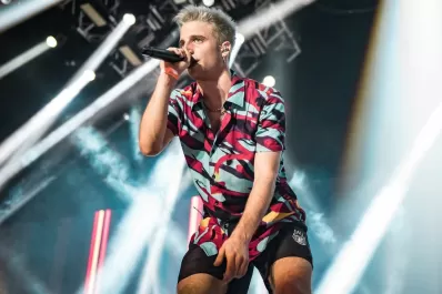 Wos agotó tres funciones en Obras en 72 horas y debió agregar una más