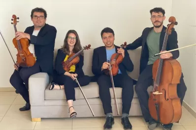 Alpa Puyo se abre camino con música de tucumanos