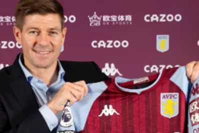 Gerrard es el nuevo DT de Aston Villa de Dibu Martínez