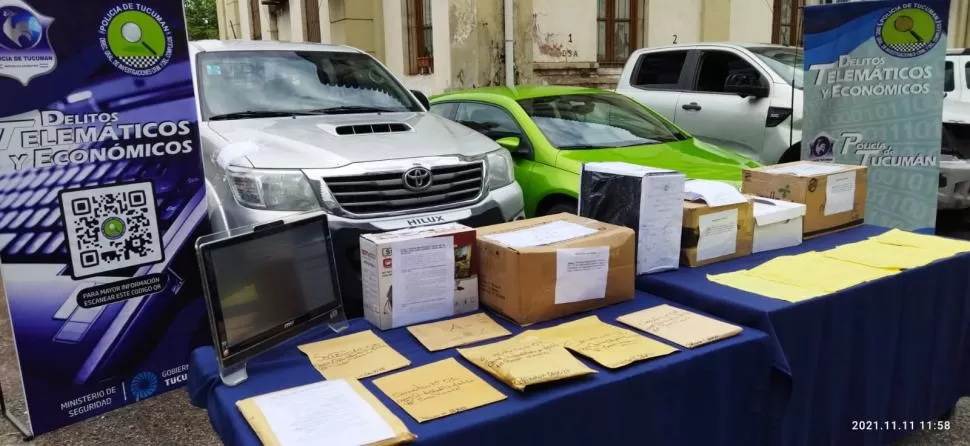 PRUEBAS. Los elementos secuestrados que serán analizados.  
