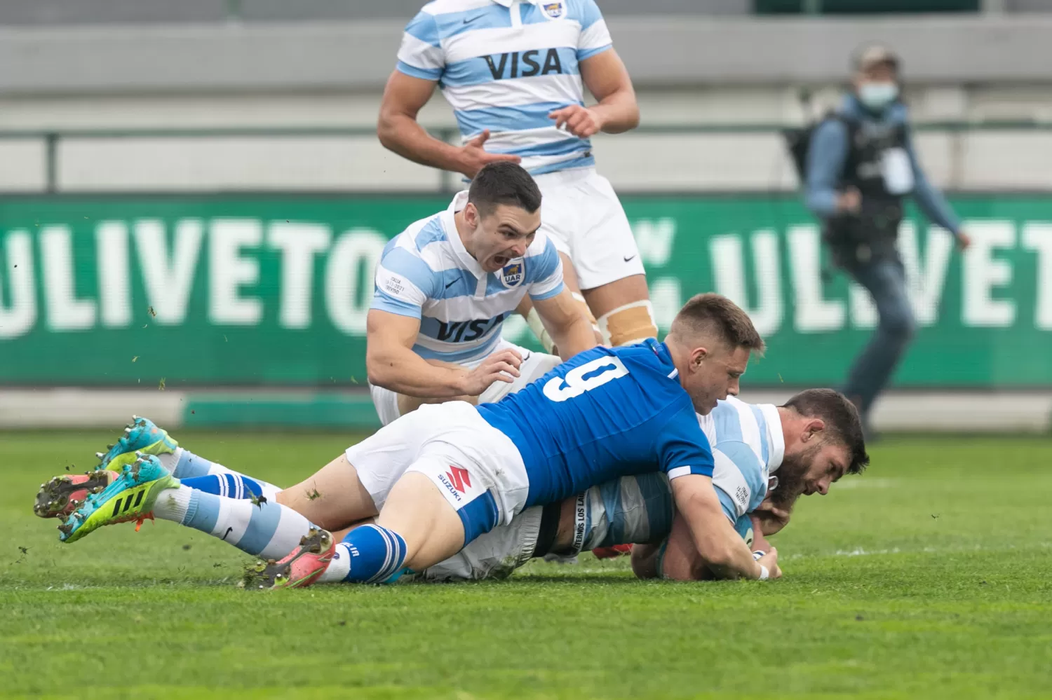 Los Pumas rompieron la mala racha y vencieron a Italia por 37-16