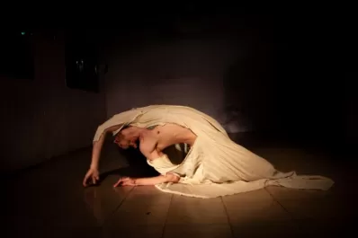 “Mal agüero”, un hecho artístico para enfrentar fantasmas