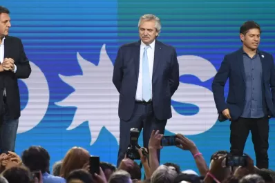 Alberto Fernández pidió “celebrar el triunfo” y llamó a llenar la Plaza de Mayo