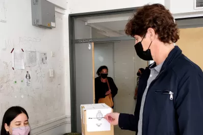 El futuro va a depender mucho de cómo el Gobierno interprete a la ciudadanía, afirmó Lousteau