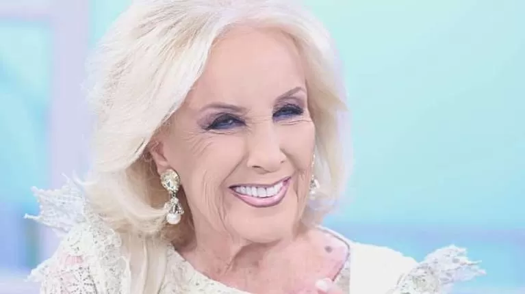 Elecciones 2021: Mirtha Legrand votó y fue ovacionada