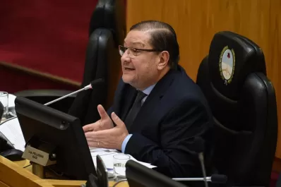 Pellegrini: “Alfaro es el único opositor, los demás solo coquetean haciéndose los enojados”