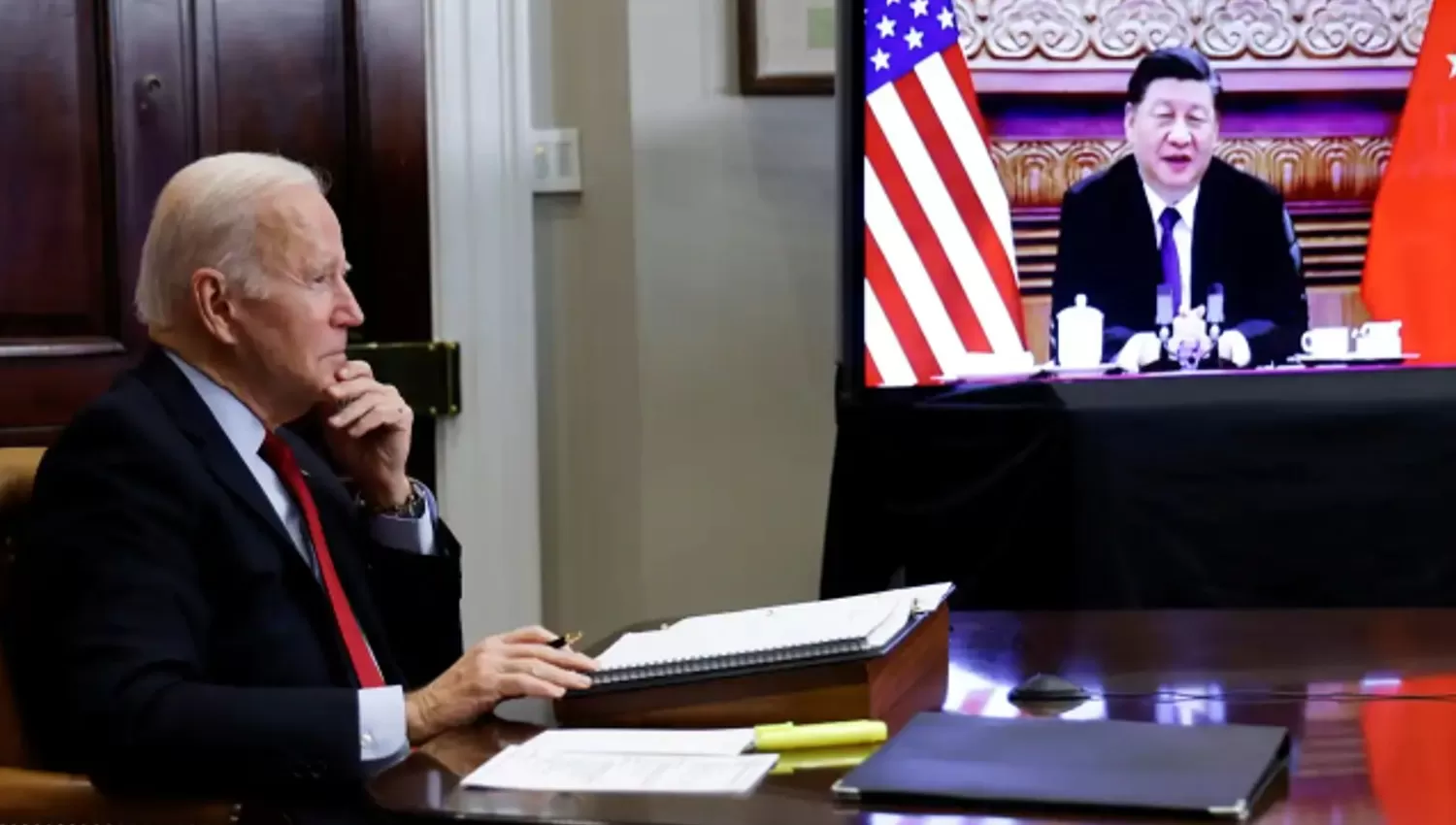 VIRTUAL. Los presidentes de Estados Unidos, Joe Biden, y de China, Xi Jinping, expusieron sus diferencias durante la charla.