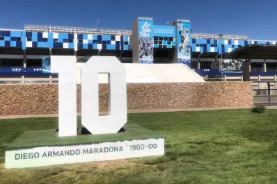 En fotos: El estadio Bicentenario quiere brillar en el clásico entre Argentina y Brasil