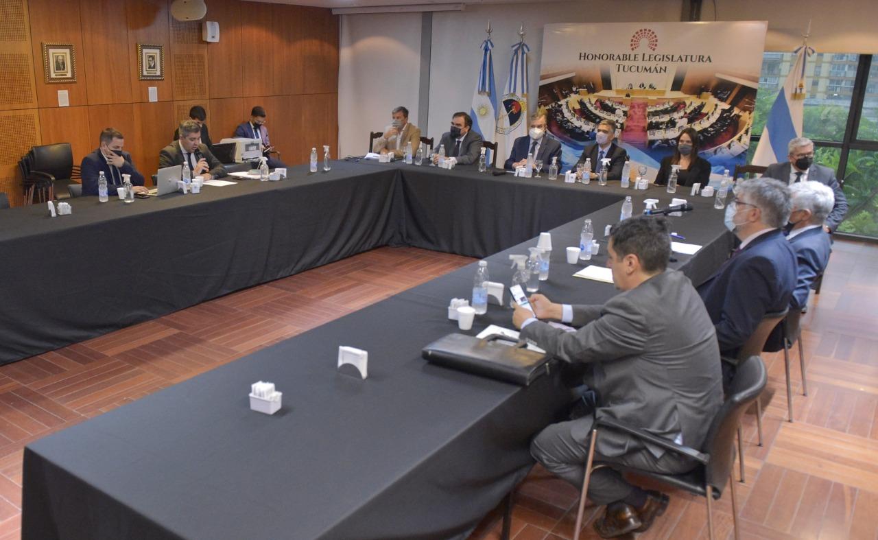 JORNADA DE ALEGATOS. El Jurado de Enjuiciamiento escuchó los argumentos de las partes. Foto de Prensa HLT