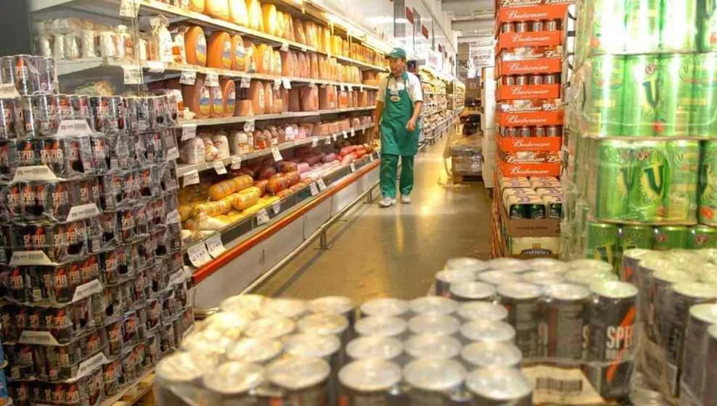 COSTO DE VIDA. El mes pasado los precios mayoristas subieron un 5 %.