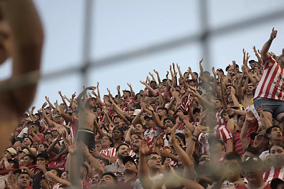 TODO LISTO. Los hinchas de San Martín podrán asegurarse desde hoy sus asientos en La Ciudadela.