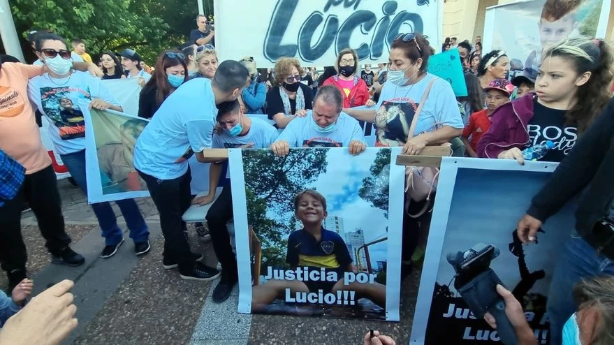 CRIMEN DE LUCIO. “Que se escuche fuerte el pedido de justicia”, afirmó el papá del pequeño. Foto de Archivo / Twitter.