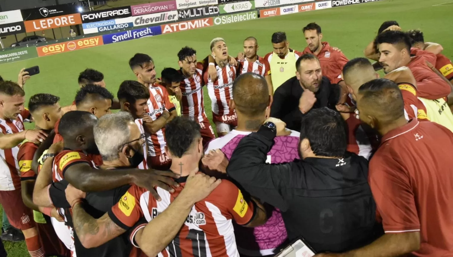 LA DESPEDIDA. San Martín cerró en Caballito su temporada y ahora deberá reacomodarse para volver a intentar el ascenso a Primera.