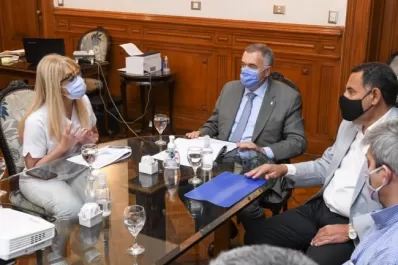 La amenaza de ómicron pone en alerta al Gobierno