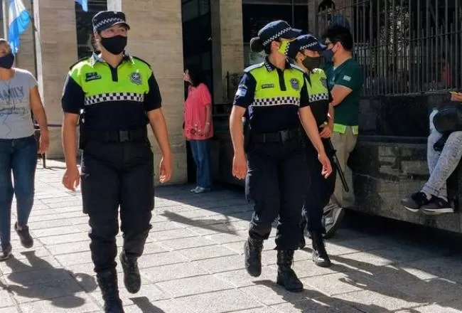 POLICIA DE TUCUMÁN / Controles en el microcentro. Foto de Archivo Prensa Comunicación