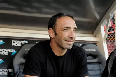 Atlético va por el DT y los tres puntos