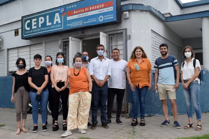 Torres visitó el Centro de Atención Primaria de las Adicciones (Cepla) de barrio El Bosque