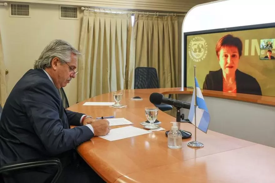 Fernández y la titular del FMI. Archivo presidencia