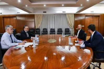 Guzmán encabezó una reunión ministerial para diseñar nuevos acuerdos de precios