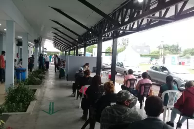 Tras el anuncio del pase sanitario, se aplicaron más de 58.000 vacunas contra la covid-19 en Tucumán