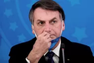 Revés para Bolsonaro: Un fallo obliga a los turistas a estar vacunados para entrar a Brasil