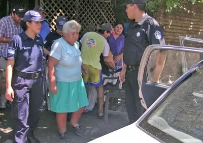 AL CALABOZO. Nora Rivadeneira fue detenida en marzo, dos meses después de haberse registrado las cuatro muertes. 