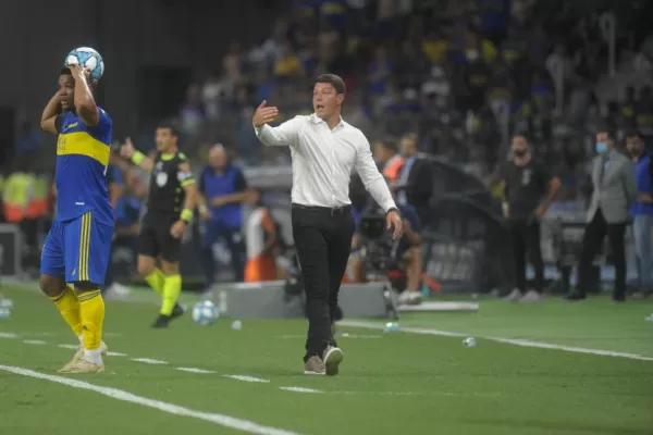 ¿Se va Battaglia? Domínguez, el nombre que suena con fuerza en Boca