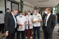 El 95% de los casos de covid-19 investigados corresponden a la cepa Delta, alertó Medina Ruiz