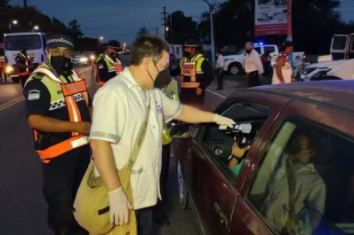Más de 50 efectivos realizan controles de alcoholemia en toda la provincia
