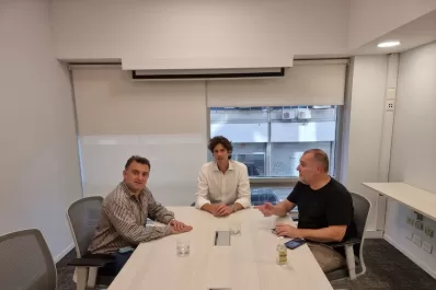 Dirigentes radicales tucumanos se reunieron con Martín Lousteau